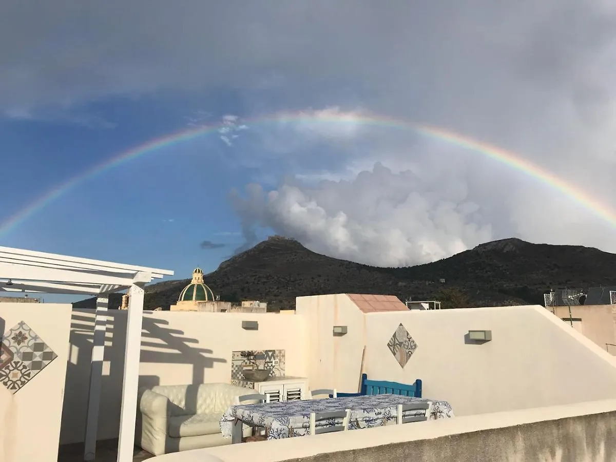 Favignana In Centro Apartment