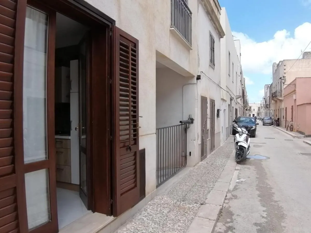 Favignana In Centro Apartment